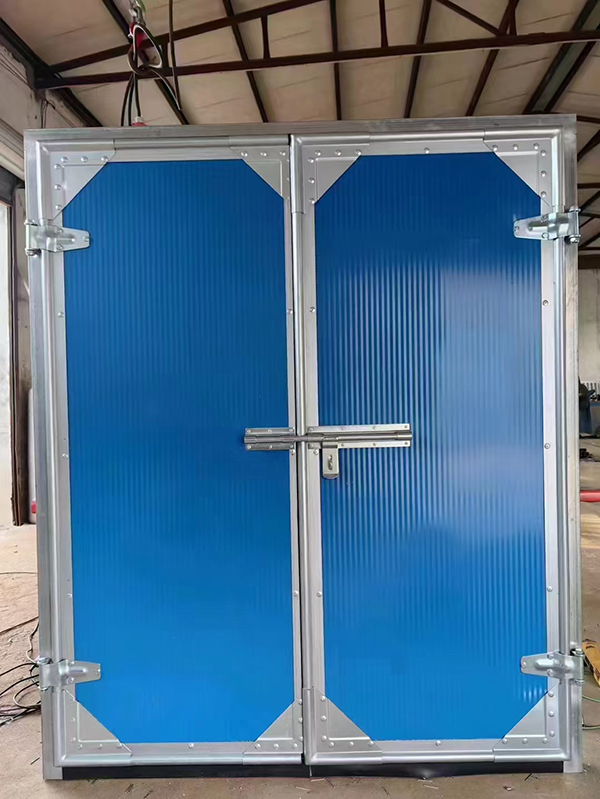 康县工业平开门