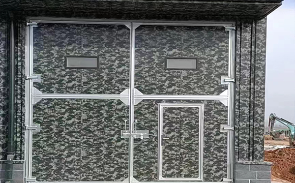 康县工业平开门