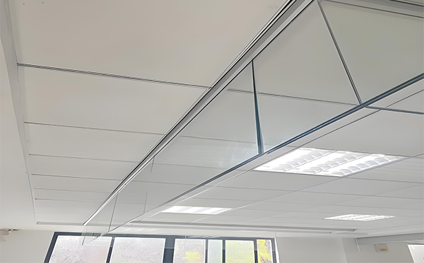 康县玻璃挡烟垂壁