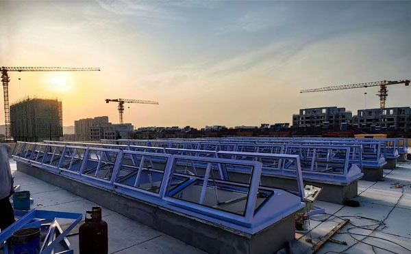 消防康县排烟窗工作原理